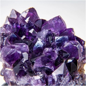 The Amethyst gem has the ability to calm the mind and soothe emotions. Within it lies energies that can ignite passion and creativity.