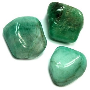 Tumbled Emerald | Healing Crystals | Elune Blue