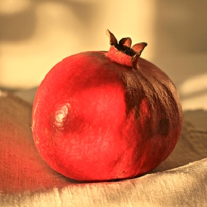 A pomegranate of a linen sheet.